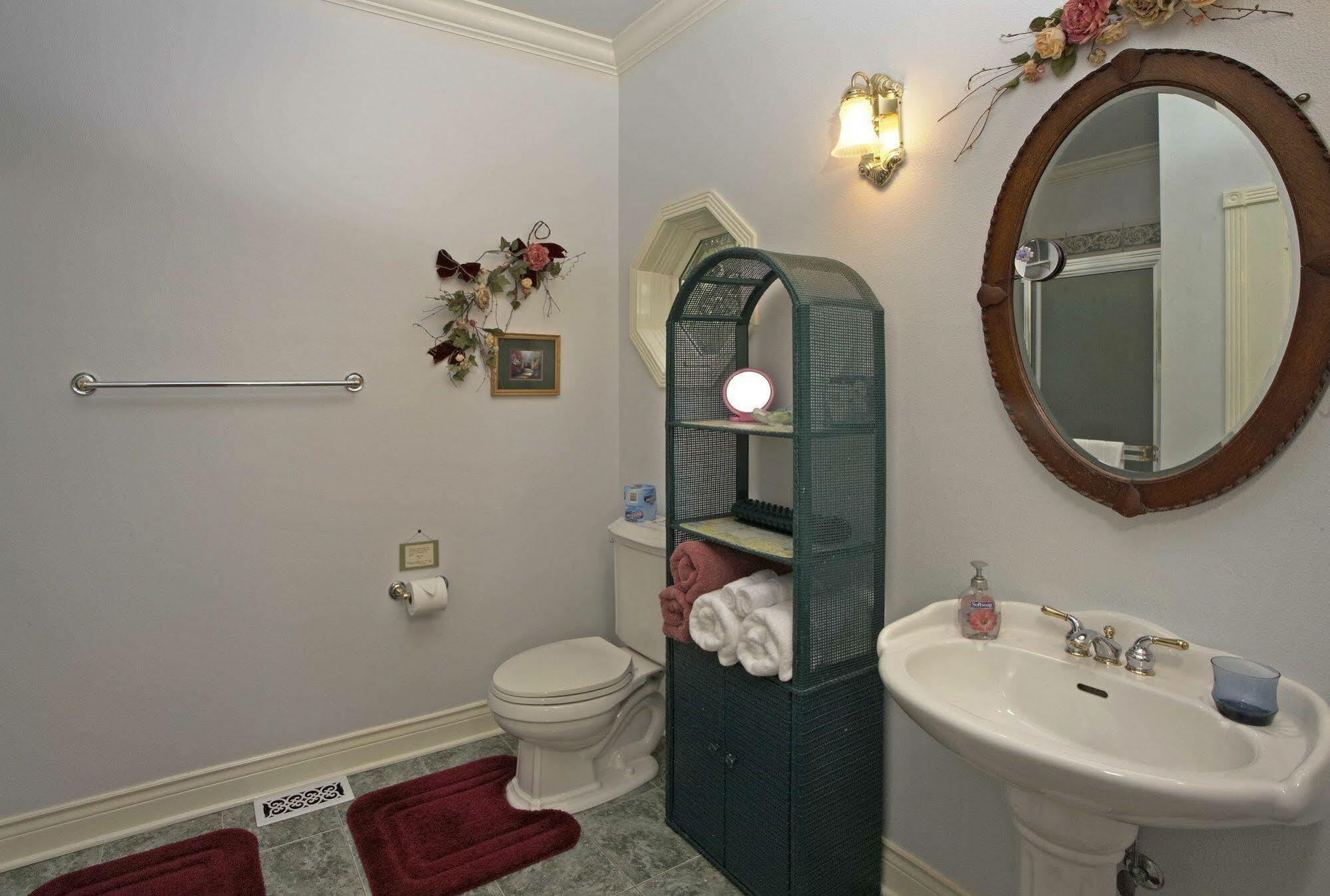Sea Cliff Gardens Bed and Breakfast Port Angeles Exterior foto