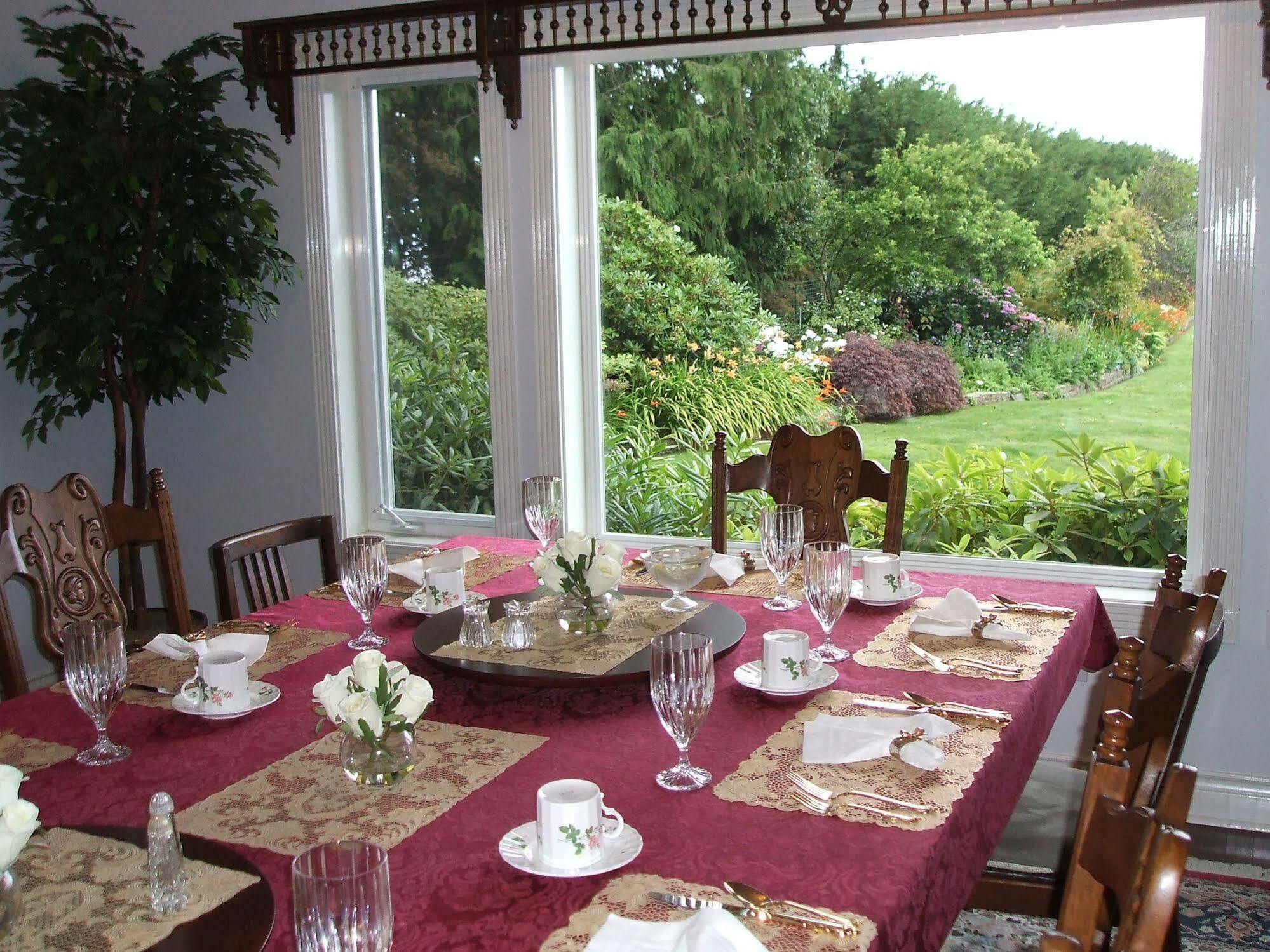 Sea Cliff Gardens Bed and Breakfast Port Angeles Exterior foto