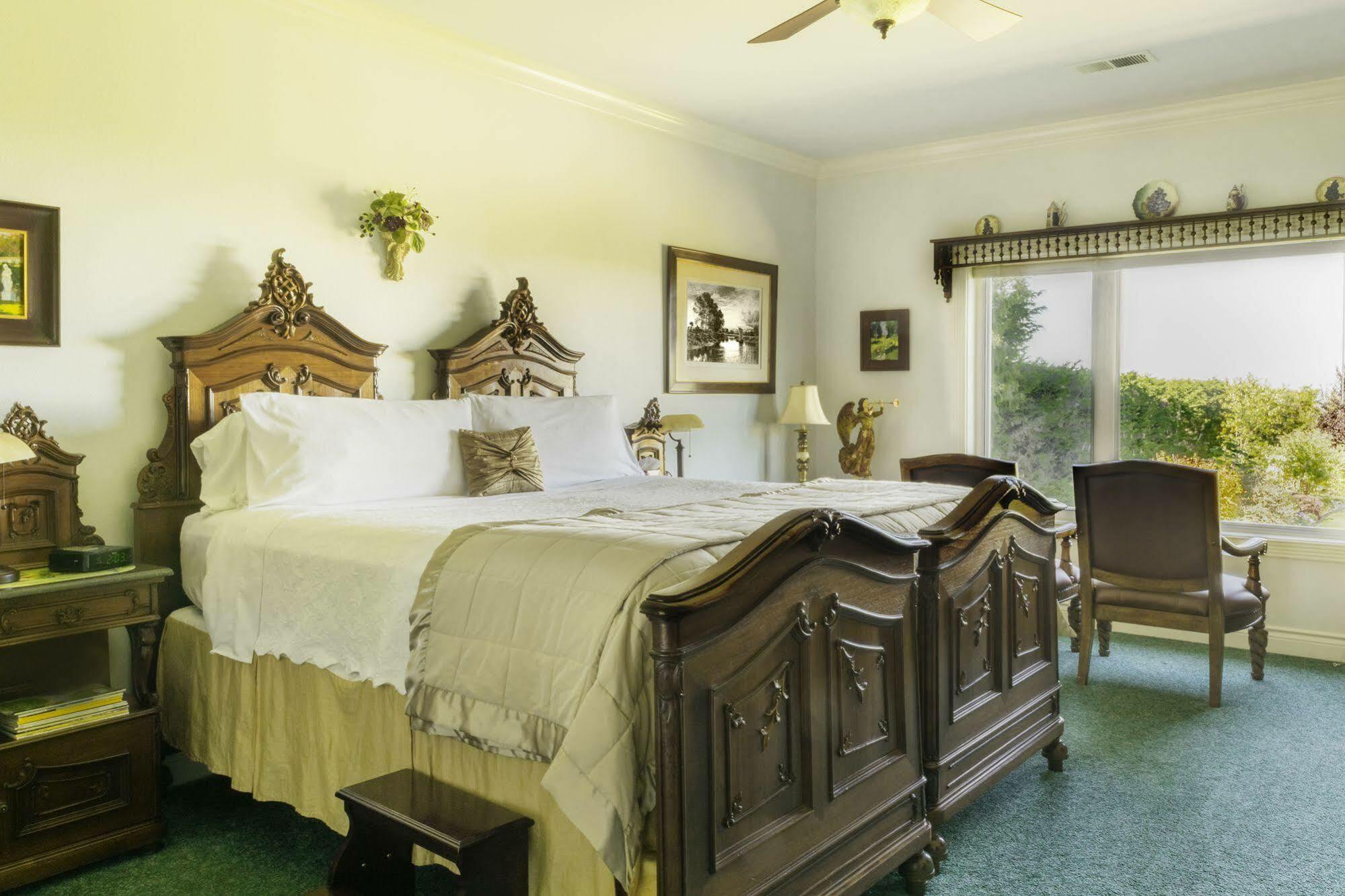 Sea Cliff Gardens Bed and Breakfast Port Angeles Exterior foto
