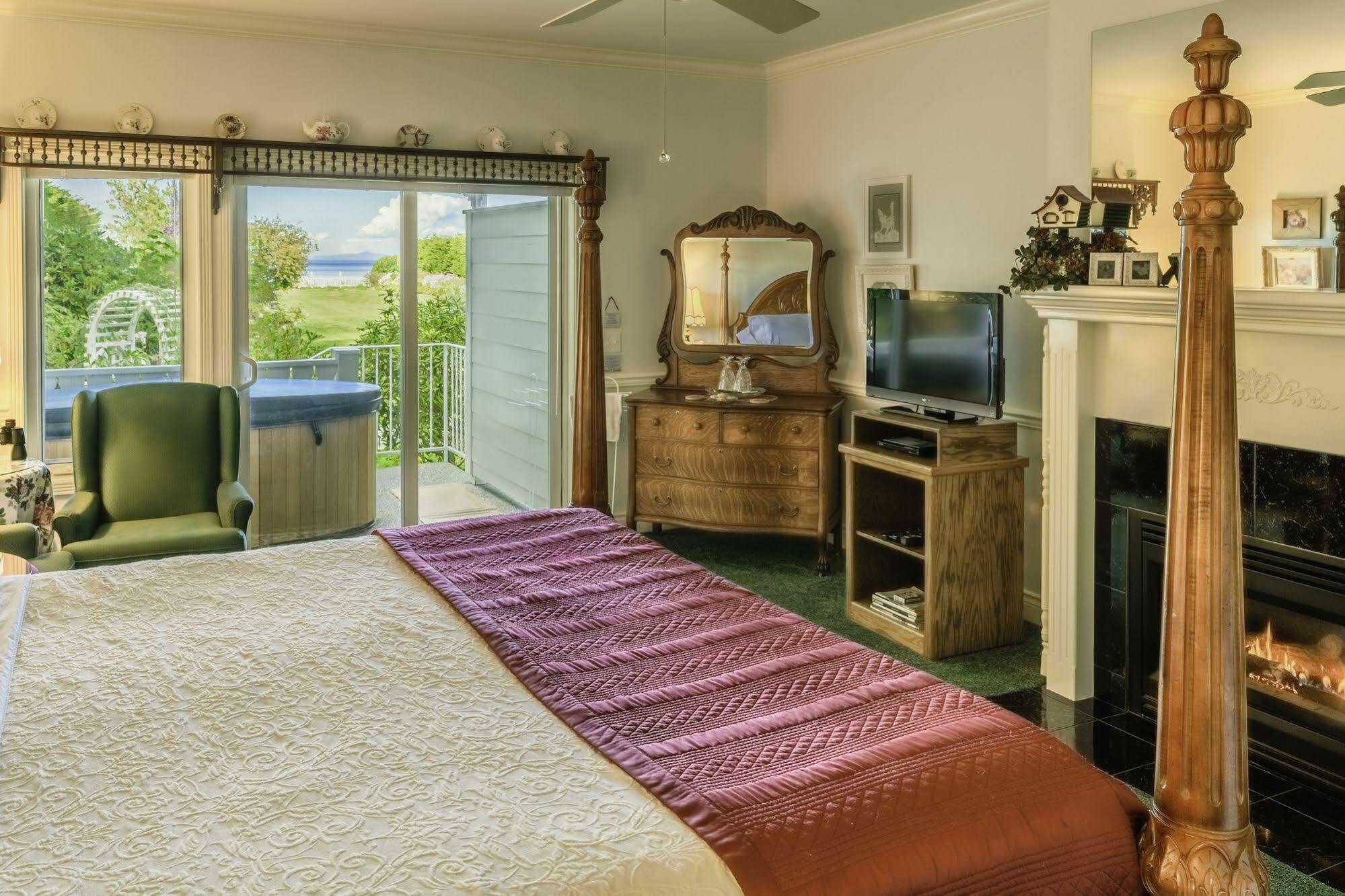 Sea Cliff Gardens Bed and Breakfast Port Angeles Exterior foto