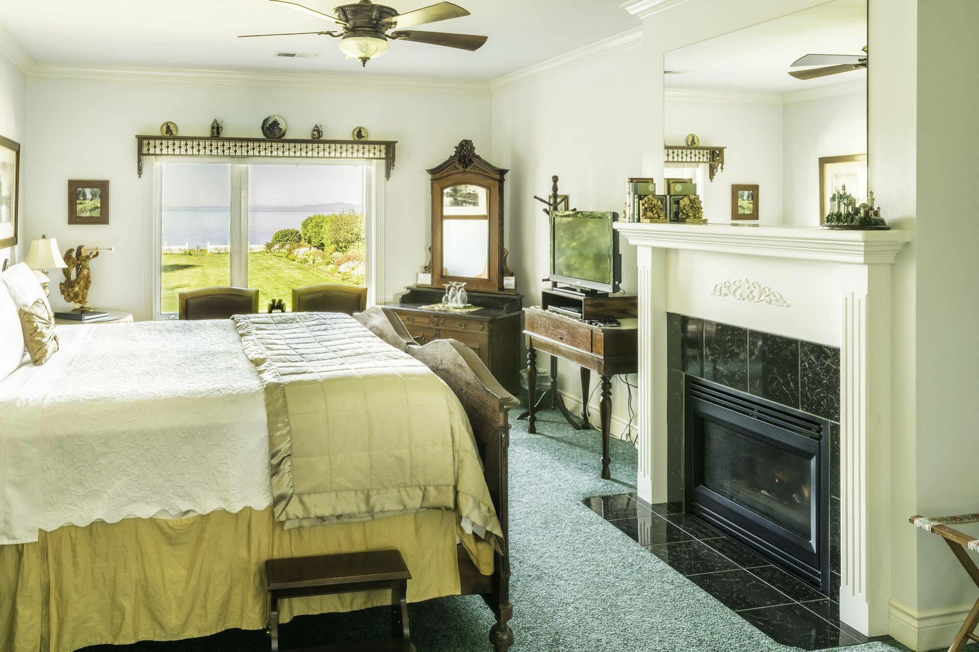 Sea Cliff Gardens Bed and Breakfast Port Angeles Exterior foto